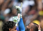 开云在线直播-阿根廷选手在拳击比赛中获胜