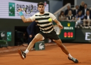 开云体育中国官网-关于美国网球队完胜世界网球队，阿尔卡拉斯绝境逆转的信息