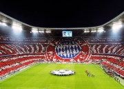 开云官方app入口-若日尼奥如棋手掌控全局，阿森纳险胜曼联背后的战术博弈