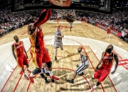 开云体育APP下载-瑞典风暴席卷赛场，许昕独木成林扛起全队希望