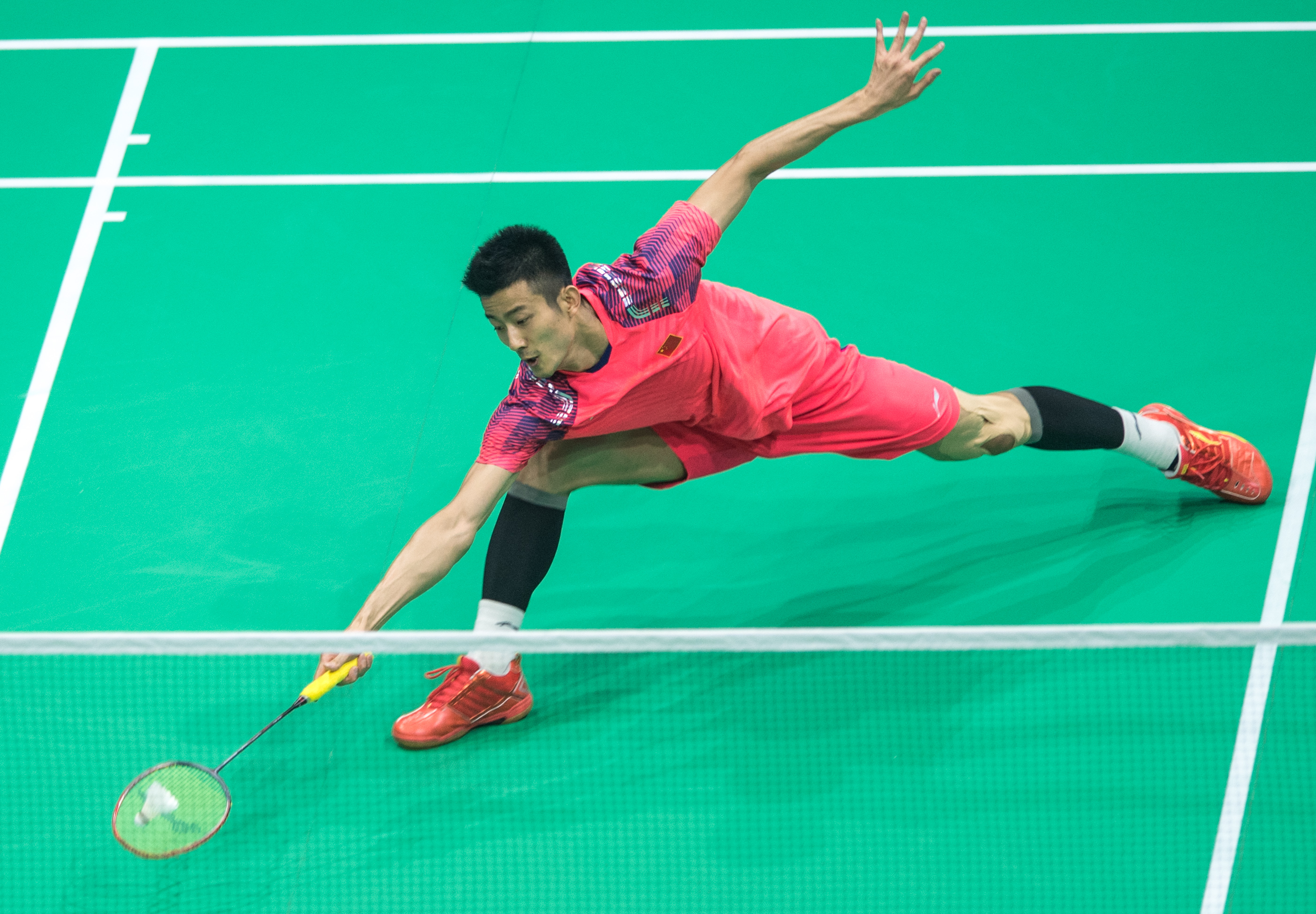 中国羽毛球队碾压马来西亚羽毛球队，谌龙绝境逆转的简单介绍