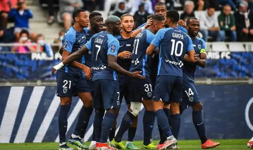 关于摩纳哥主场大胜亚眠，法甲保级前景一片光明的信息