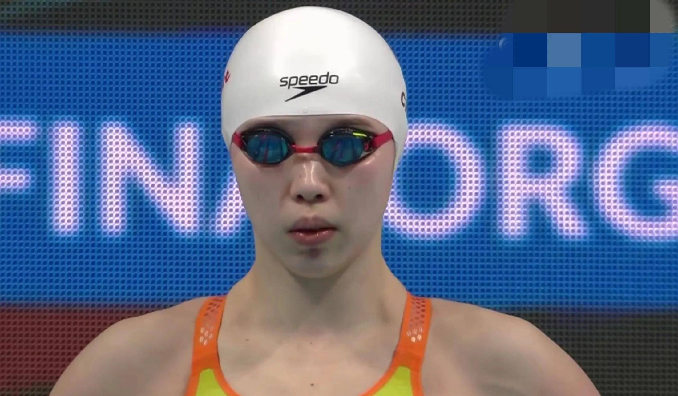 匈牙利游泳选手实现逆袭，夺得金牌