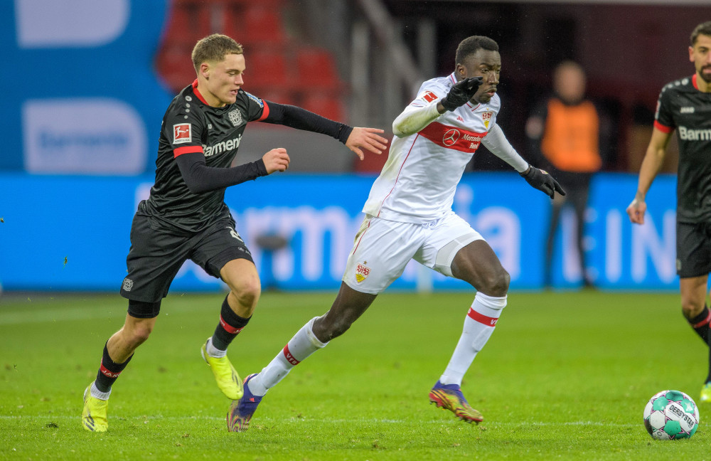 斯图加特球员在比赛中表现抢眼