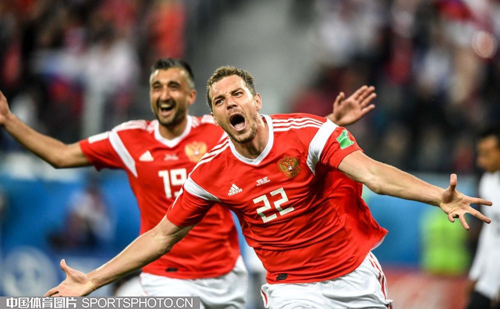 阿尔默士克队逆袭成功，小组出线无忧的简单介绍