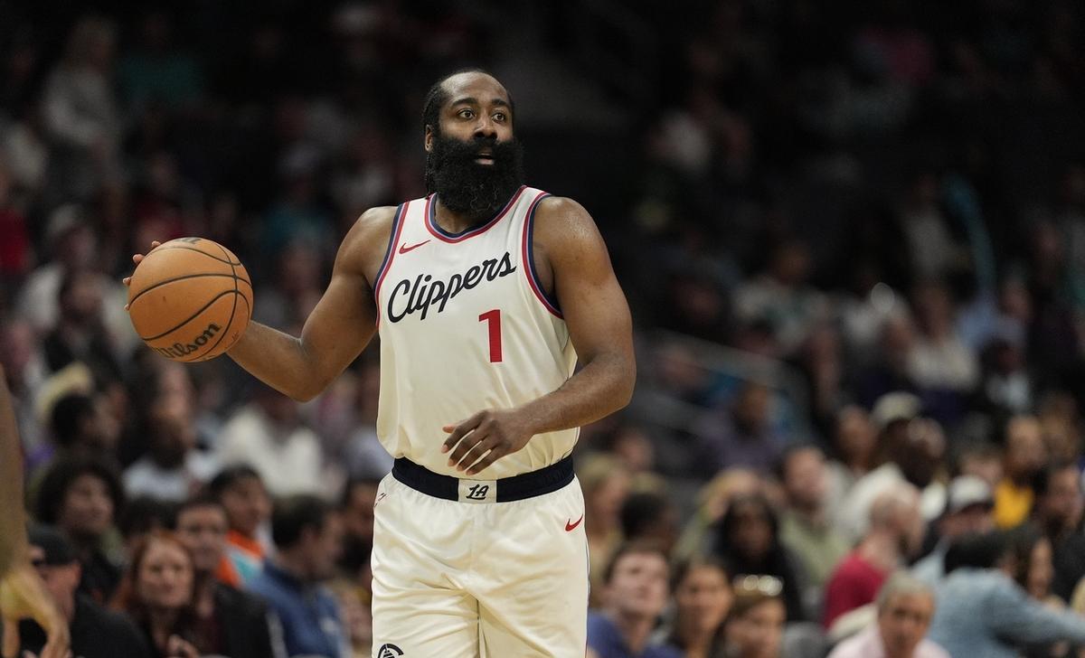 公牛险胜骑士，哈登惊艳四座的简单介绍