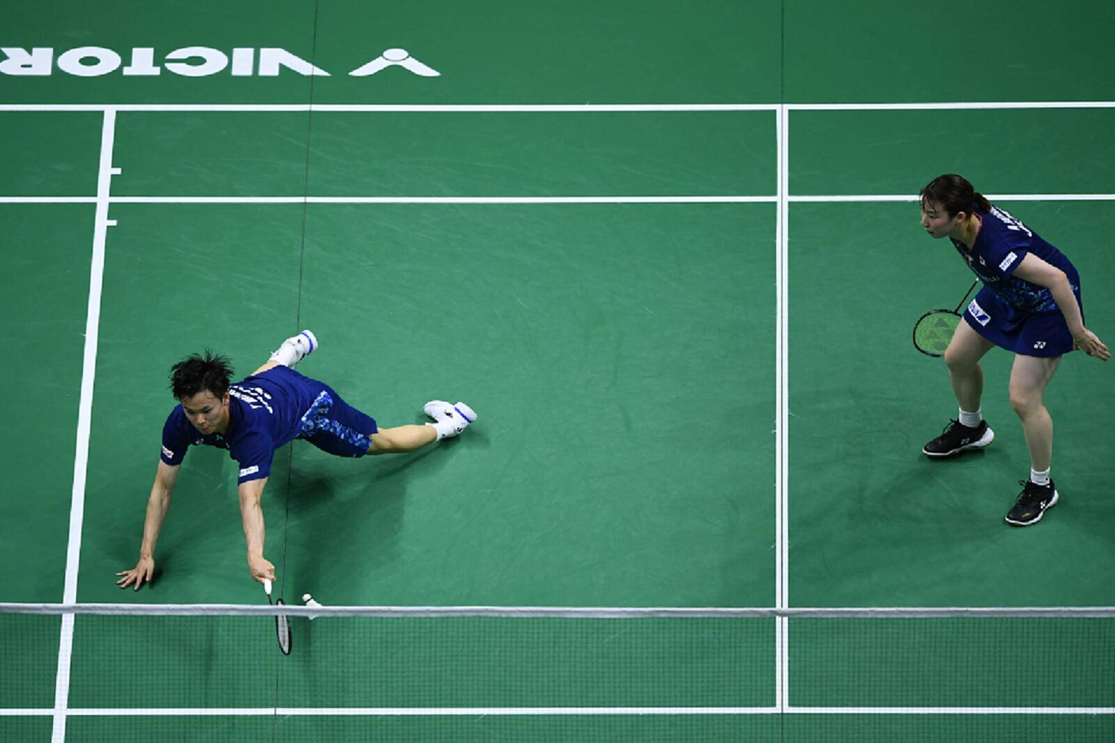 关于日本队鏖战韩国队，梁靖崑统治全场的信息