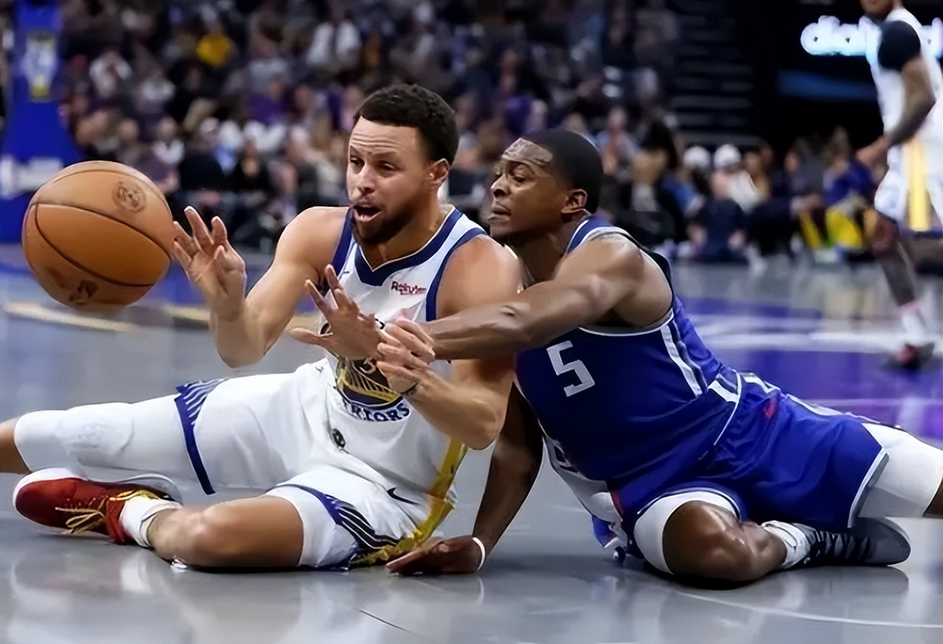 热火B队完胜凯尔特人,福克斯制霸全场 热火B队完胜凯尔特人,福克斯制霸全场