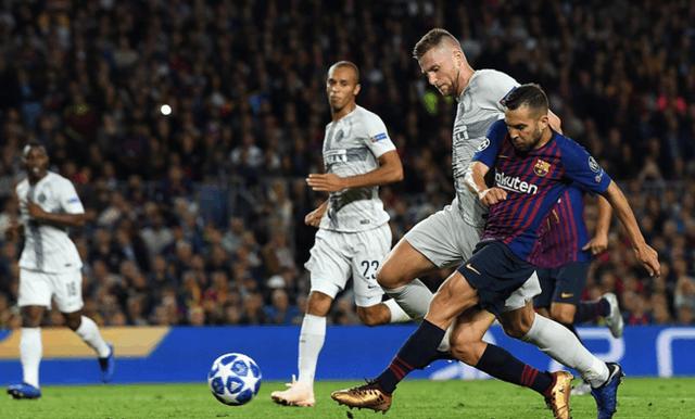 包含韩国险胜国际米兰，苏亚雷斯状态火热的词条