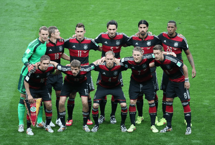 瑞典队与德国队搏命对决，双方展现最强实力！的简单介绍