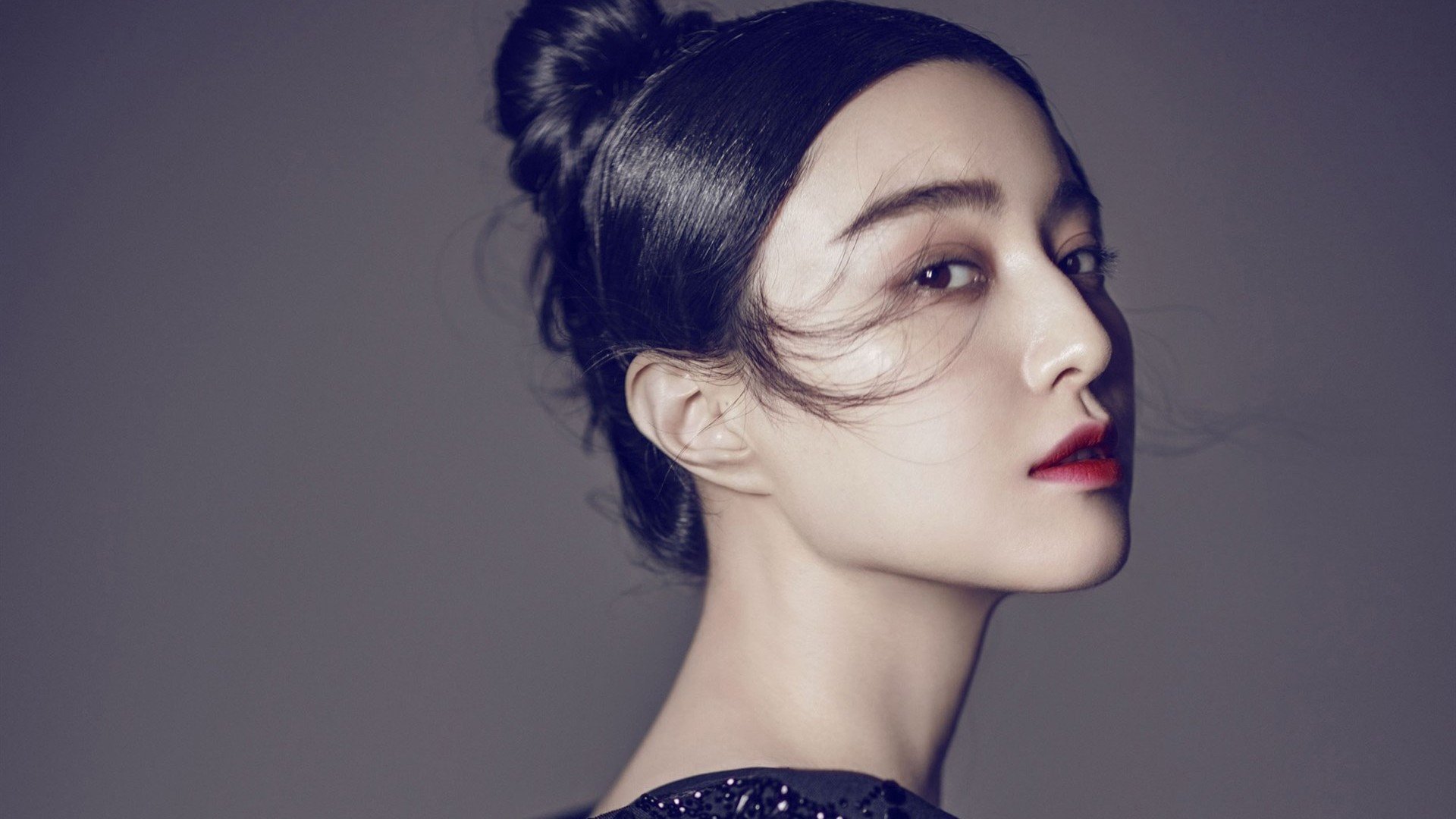 三笘薰爆发终结悬念！皇家社会提前锁定胜局，比利亚雷亚尔黯然失色