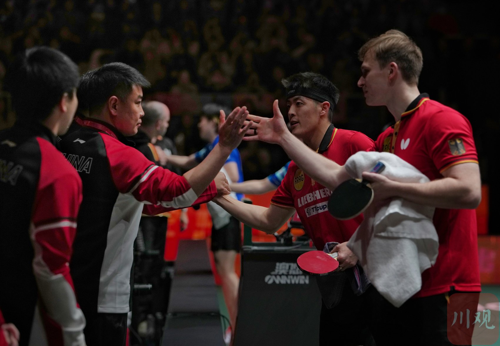 中国队力克日本队,王皓关键制胜 中国队力克日本队,王皓关键制胜