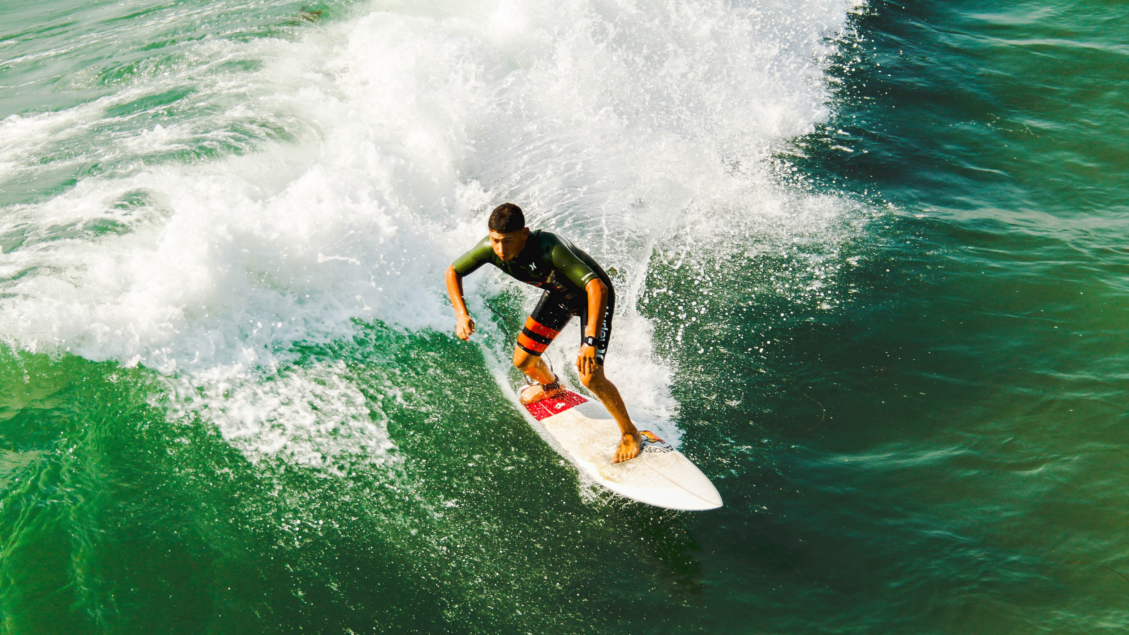 勇士速胜北京队，保罗压制级发挥改写比赛格局
